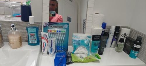 Free Car Park and walk to COOP, Etihad, Piccadilly, Free Snacks Hotel in Manchester