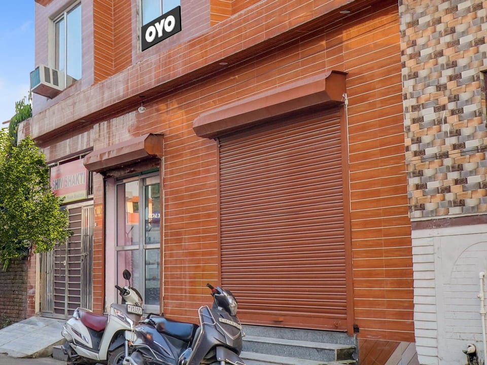 OYO Flagship Shiv Shakti Hotel in Uttarakhand