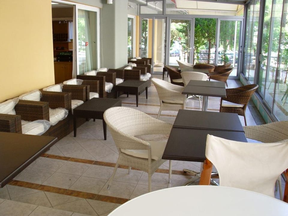 Hotel Cybele Hotel in North Athens Regional Unit, Greece