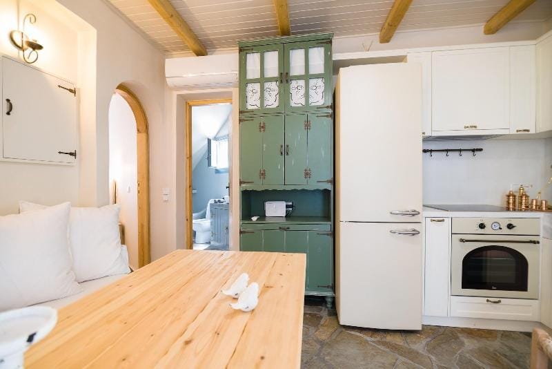 Iris Villa Hotel in Kea-Kythnos