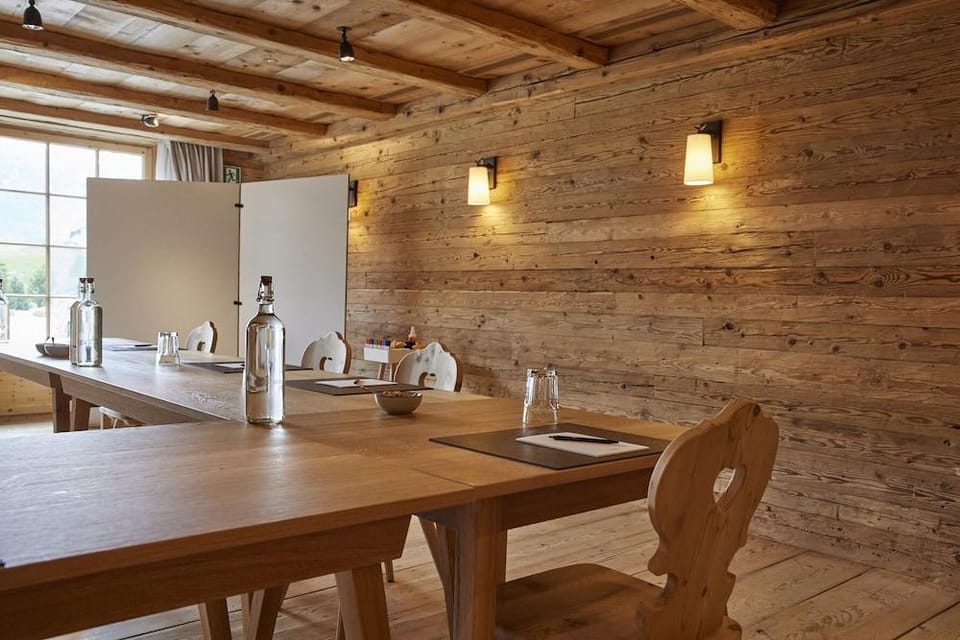 Berghuus Radons Gastro AG Hotel in Canton of Grisons