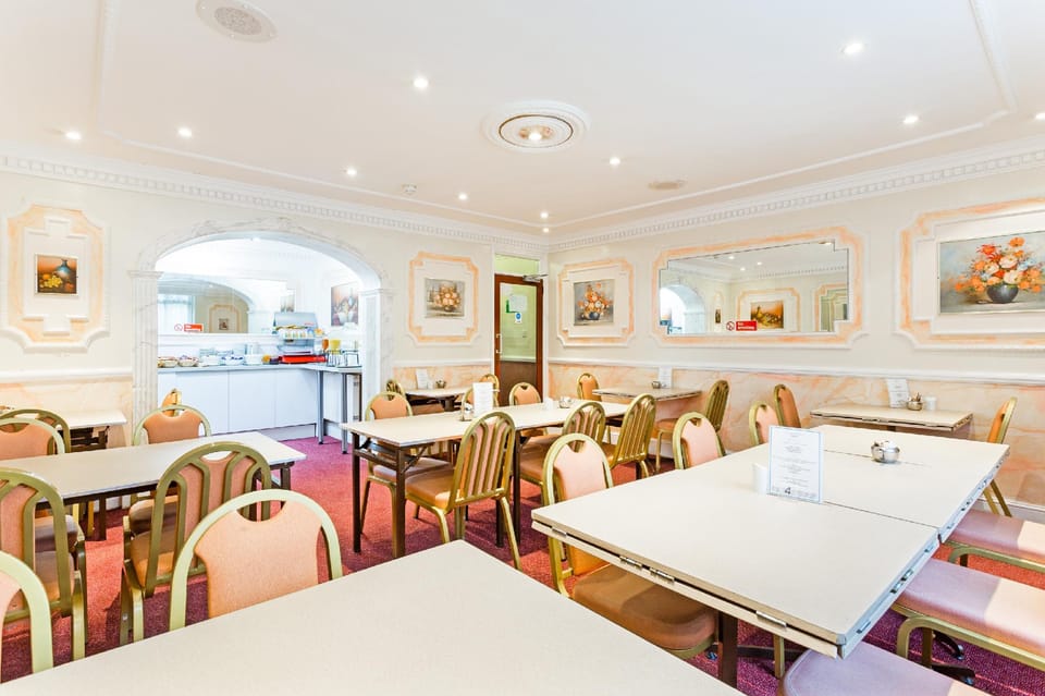 Restaurant (Private room)