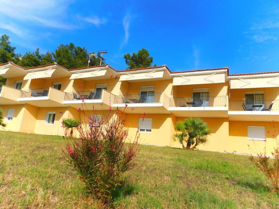 Red Coral Apartments Hotel in Halkidiki