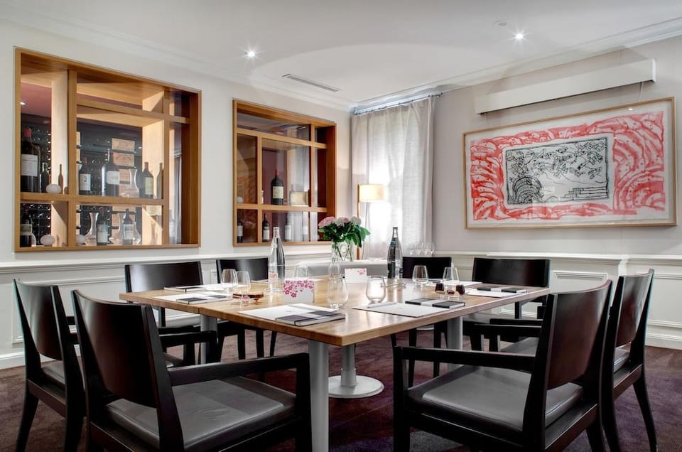 Château Cordeillan-Bages Hotel in Nouvelle-Aquitaine