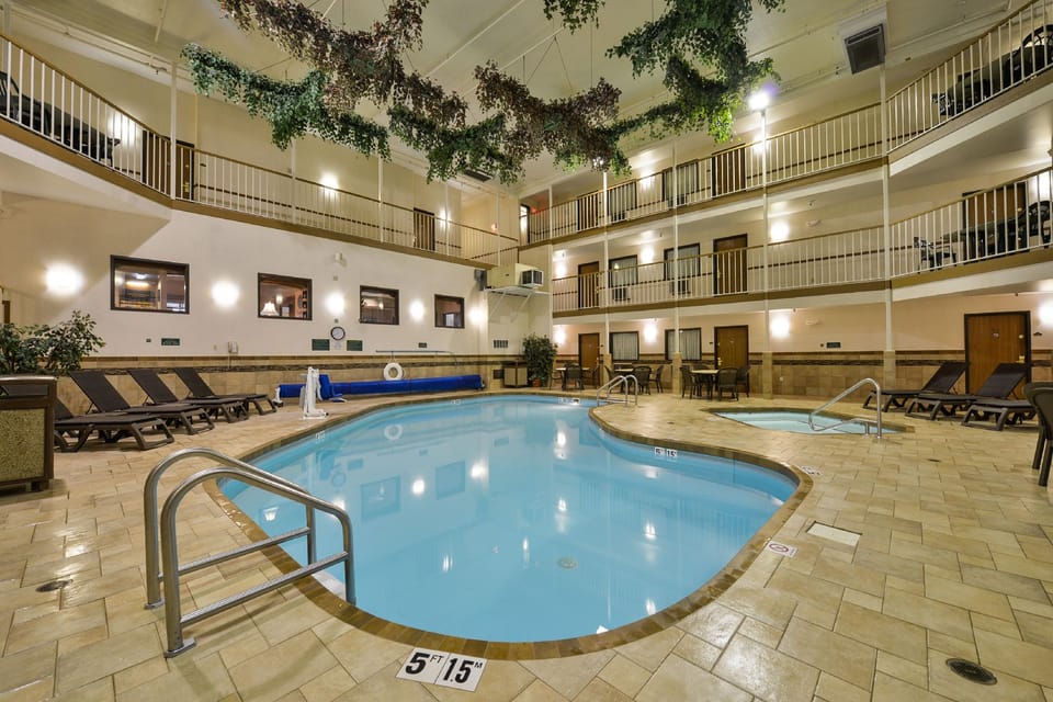 Motel 6 Minot, ND Hotel in Minot