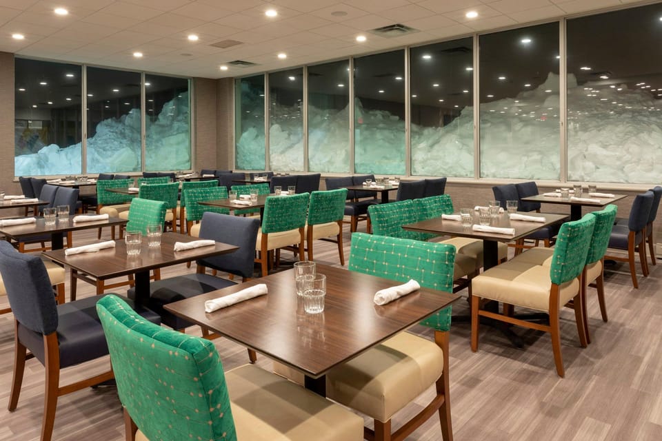 Holiday Inn Marquette By IHG Hotel in Marquette