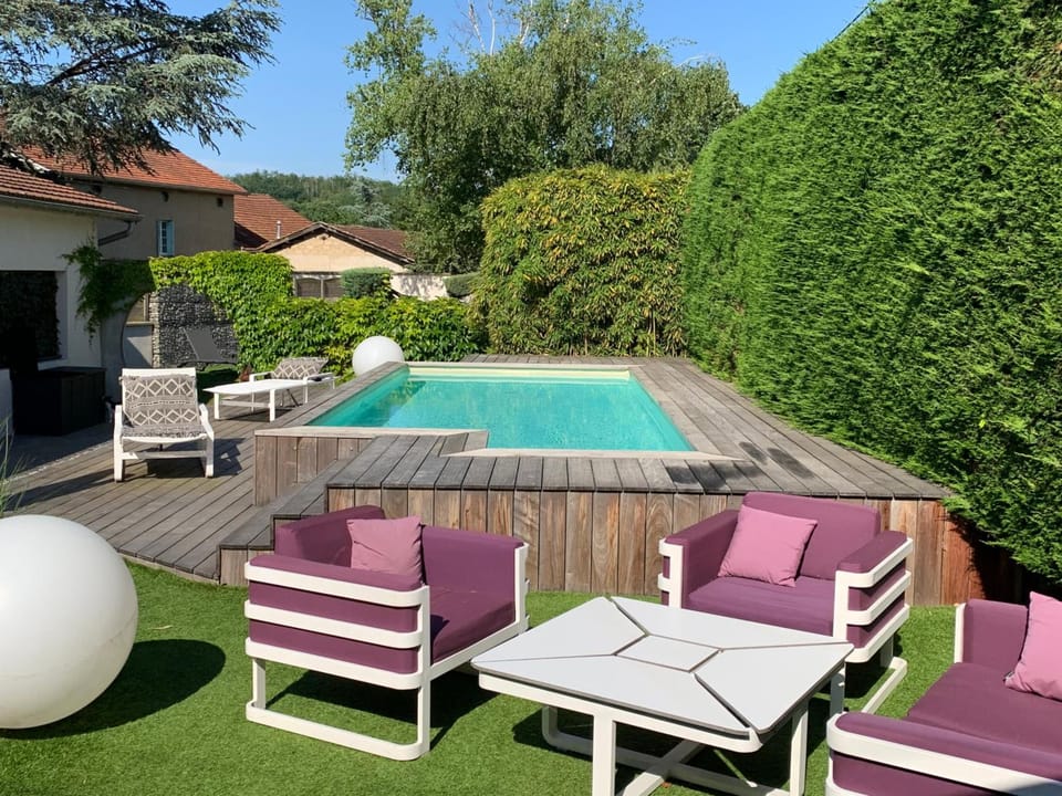 Pont du Chalon Hotel and Restaurant Hotel in Provence-Alpes-Côte d'Azur