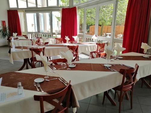 VTF Le Domaine Les Hautannes Hotel in Auvergne-Rhône-Alpes