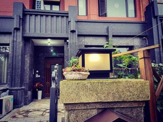 Haiyueshu Xiaoxu Holiday Homestay (Zhubai Road) Hotel in Shanghai