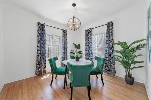 Cozy Retreat near Beverly Hills Parking, Laundry, Parking Hotel in Beverly Hills