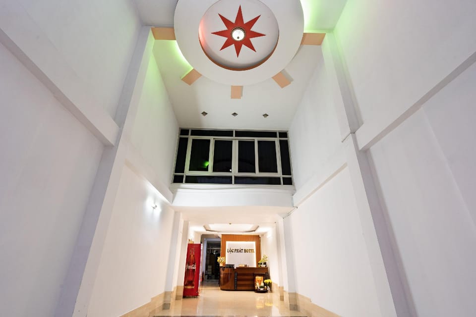Khách Sạn Lộc Phát  Hotel in Ho Chi Minh City