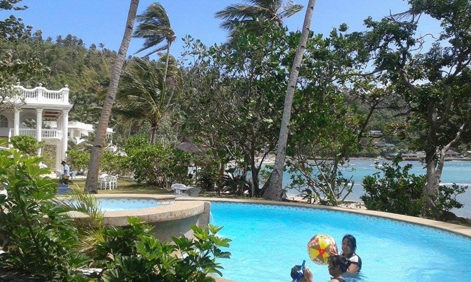 Blue Crystal Beach Resort Resort in Puerto Galera