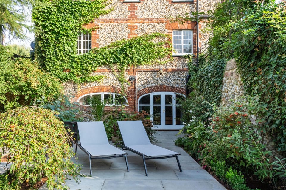 Ivy Cottage Hotel in Breckland District