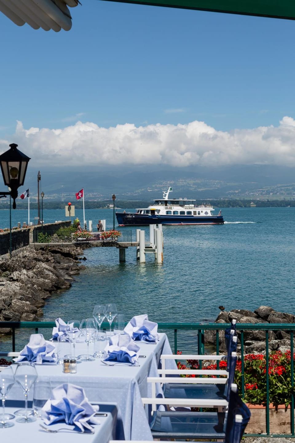 Hotel Restaurant Du Port Hotel in Haute-Savoie