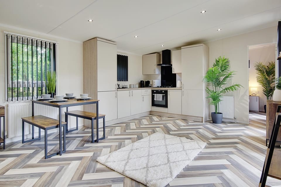 Little Paddock Lodges Lodge in East Dorset District