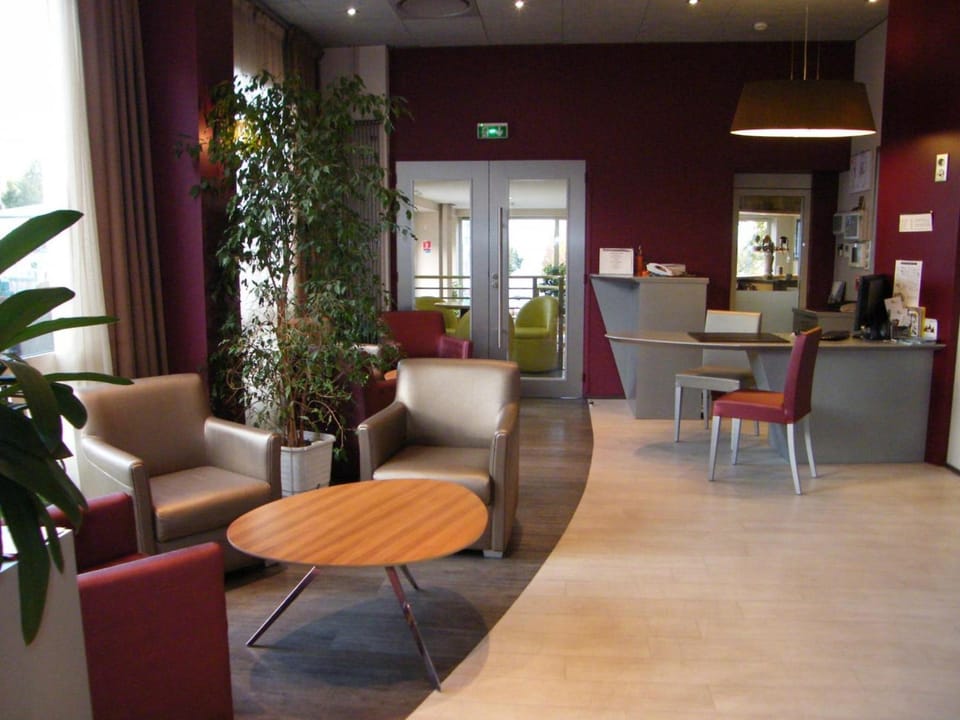CIT'HOTEL Saint-Pierre Hotel in Normandy