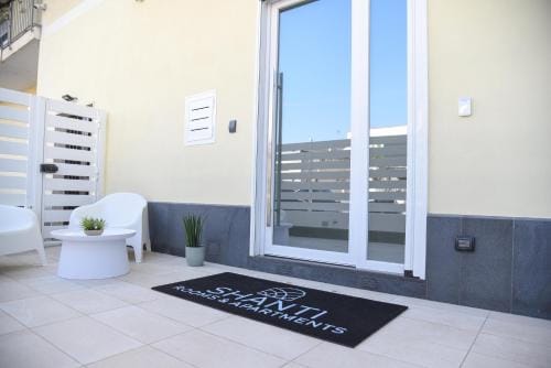 Shanti Rooms & Apartments Risorgimento Hotel in Campania