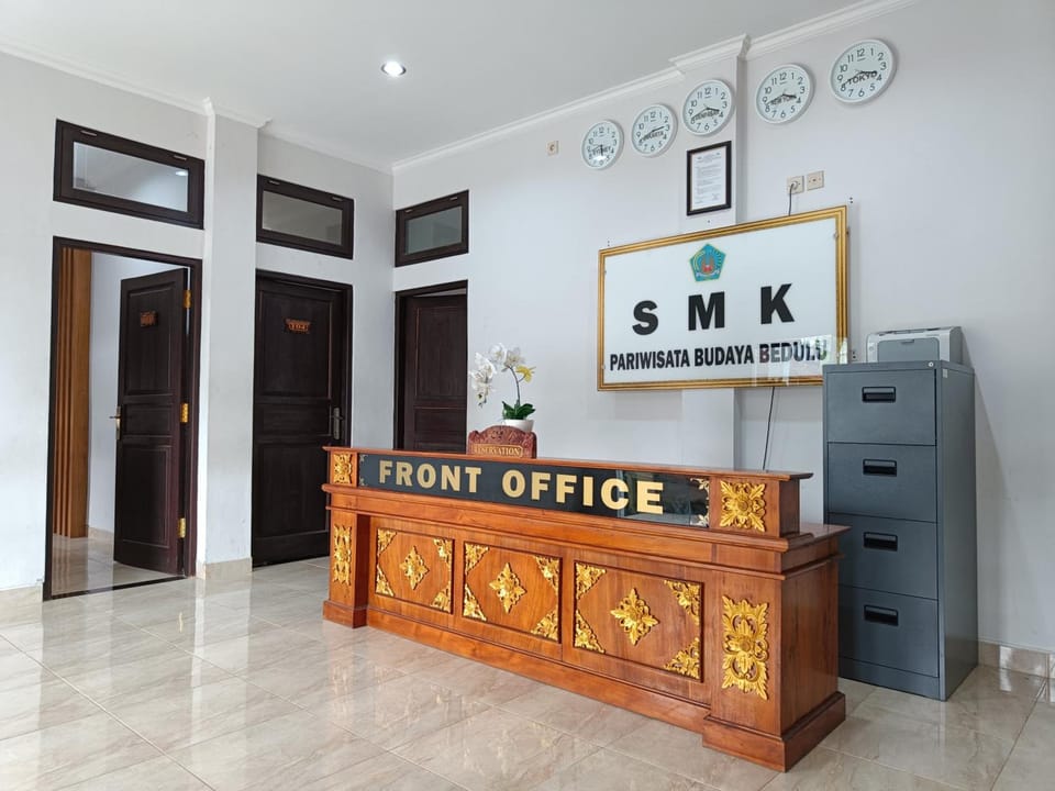 Wisata Bintang Hotel Hotel in Blahbatuh