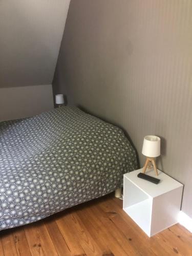 Chambre avec TV au calme Hotel in Normandy
