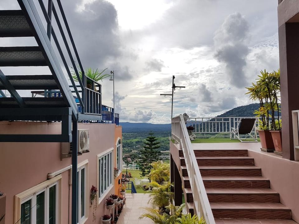 Baanmorkburi Resort Hotel in Thailand