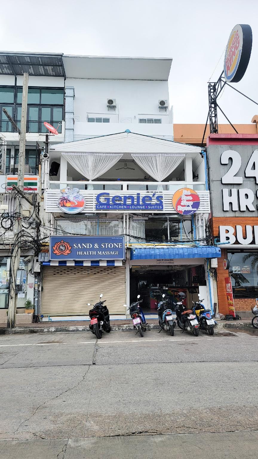 Genie`s Pattaya Hotel in Pattaya City