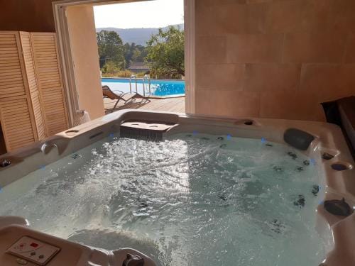 Chambres d'Hotes L'Escale Hotel in Bourgogne-Franche-Comté