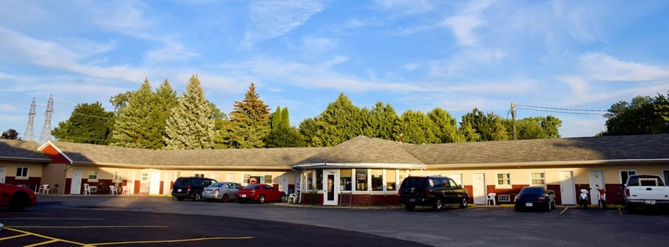 Kent Motel Motel in Chatham-Kent