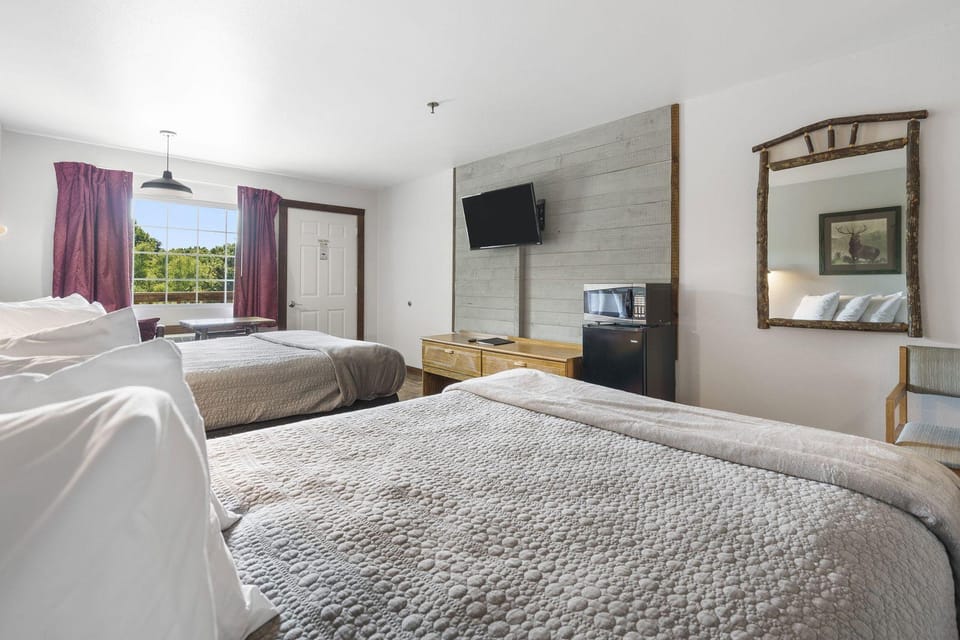 White Wing Lodge Hotel in Indian Point