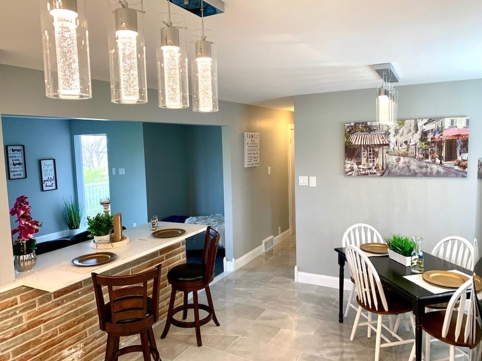 The Grand Gorge Villa-with Yard& Parking Hotel in Niagara Falls