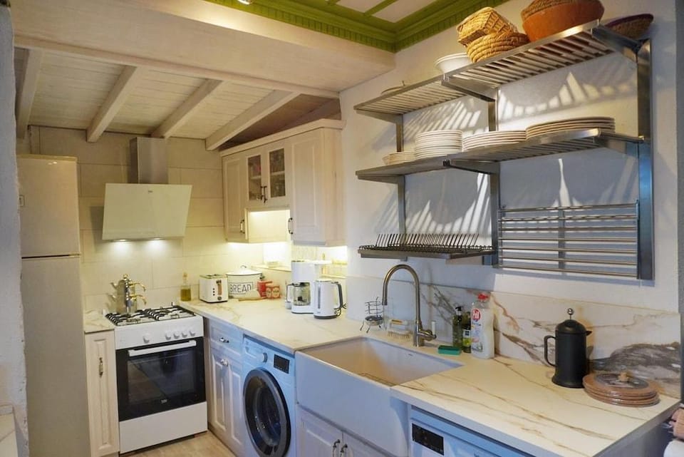 Terrace Houses Sirince - Fig, Olive Clockmakers and Grapevine Hotel in Aydın Province