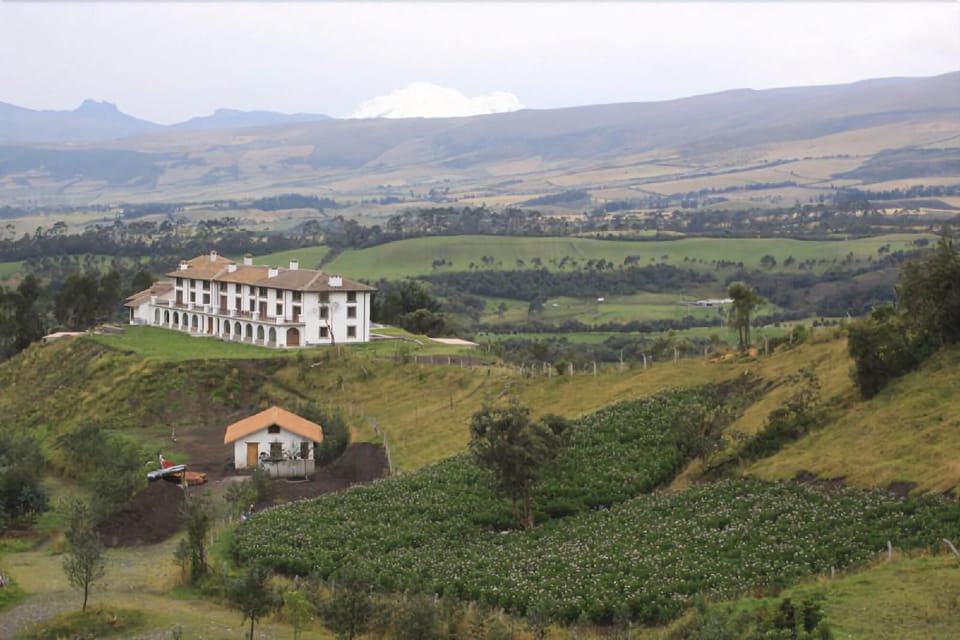 CotopaxiPungo Finca Hotel Hotel in Pichincha