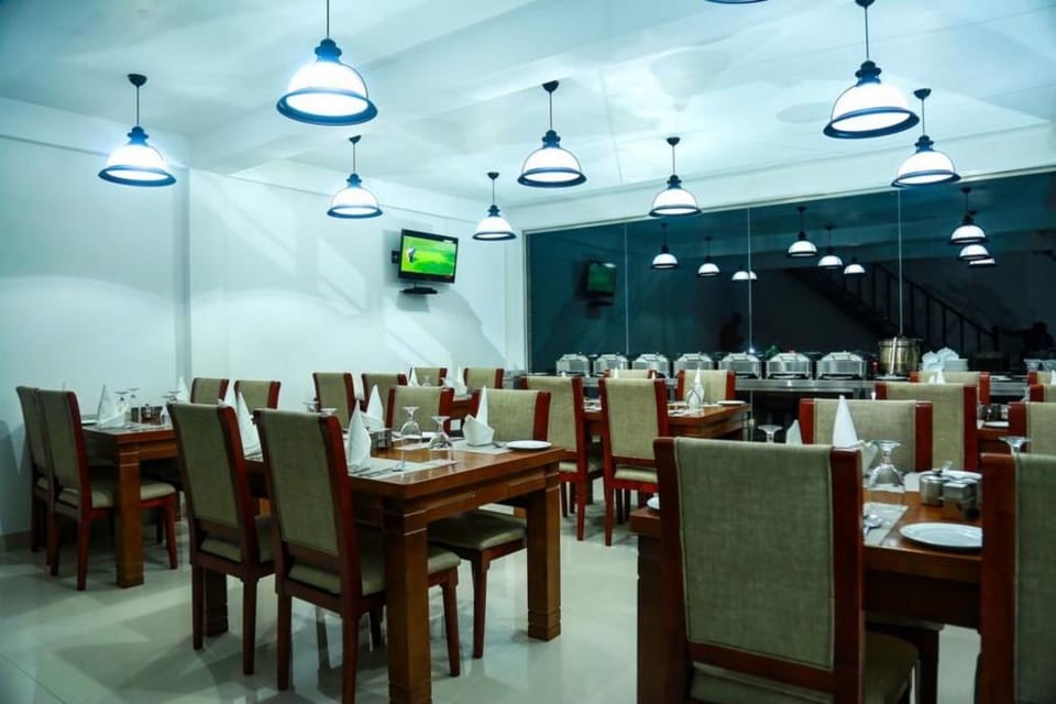 Royal Lake Hotel Hotel in Nuwara Eliya