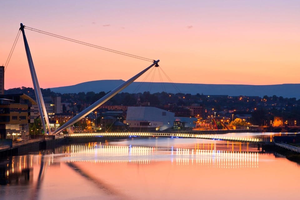 The Dock House - Newport City Centre - Sleeps 7 Hotel in Newport