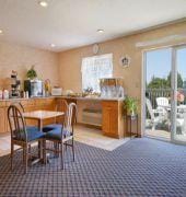 Best Rest Inn & Suites Hotel in Iowa