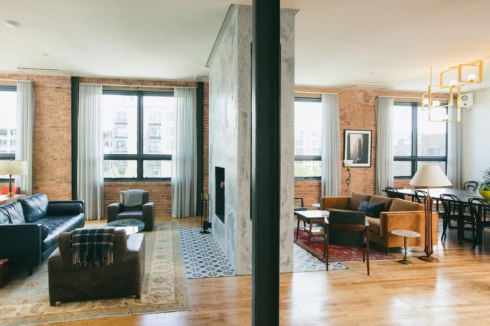 The Publishing House Bed and Breakfast Hotel in Chicago