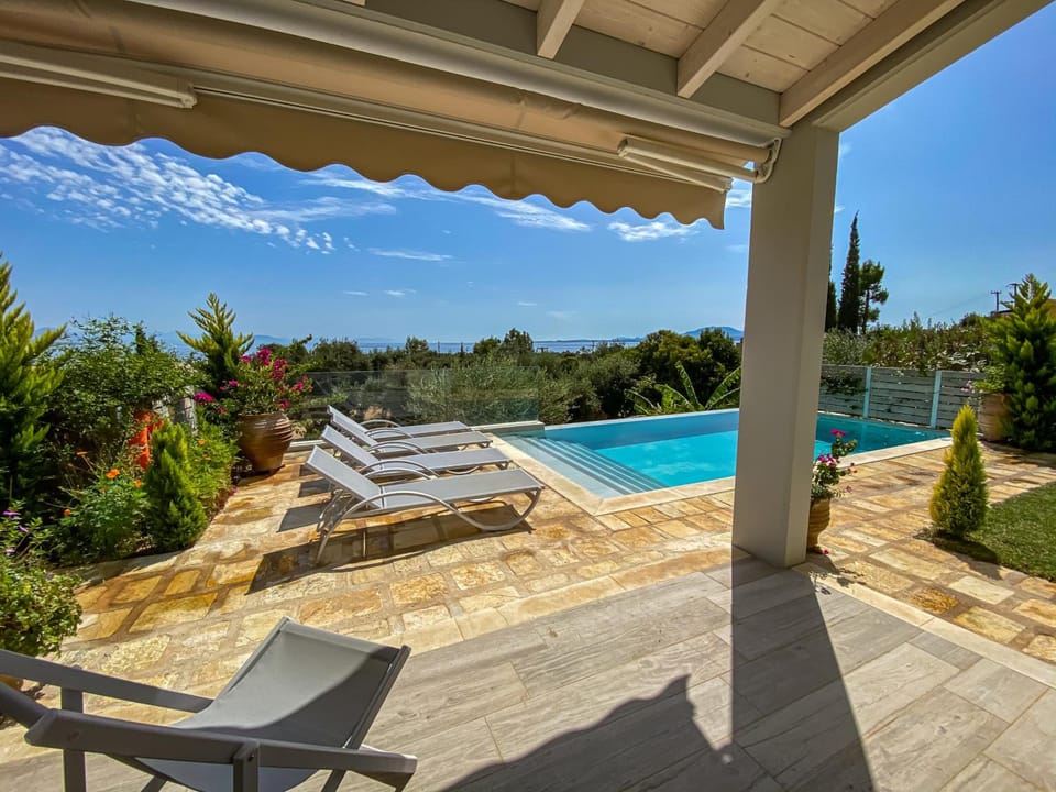 La Riviera Barbati Seaside Apartments & villas Apartment hotel in Corfu, Greece
