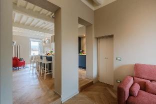 Casa Pino in Lucca with 2 bedrooms and 2 bathrooms Hotel in Capannori