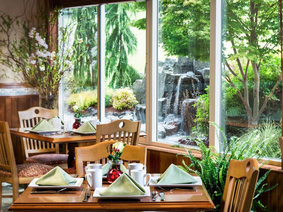 Olympic Lodge by Ayres Hotel in Port Angeles