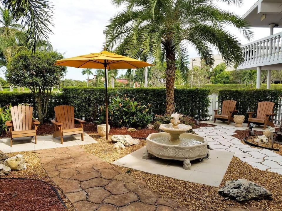 Best Western Palm Beach Lakes Hotel in West Palm Beach