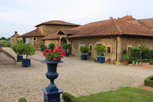 Manoir de Malfarat Hotel in Bourgogne-Franche-Comté