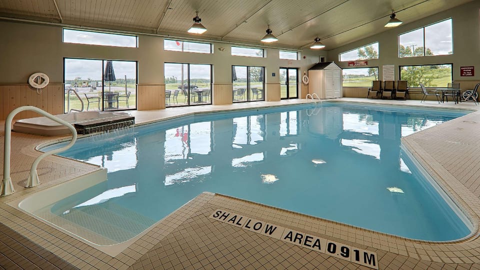 Best Western Pembroke Inn & Conference Centre Hotel in Pembroke