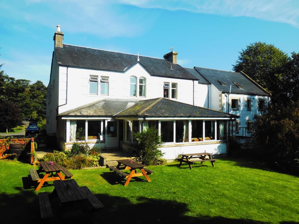 Morag's Lodge Hostel in Fort Augustus