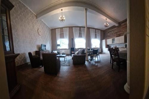 B&B 't Kloaster Hotel in Limburg (province)