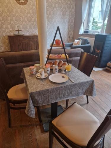 B&B 't Kloaster Hotel in Limburg (province)
