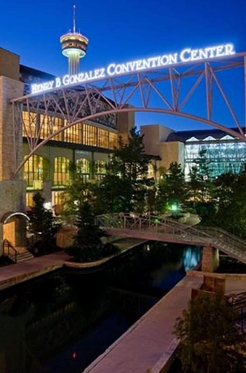 Gorgeous Guesthouse Near Amazing Downtown Hotel in San Antonio