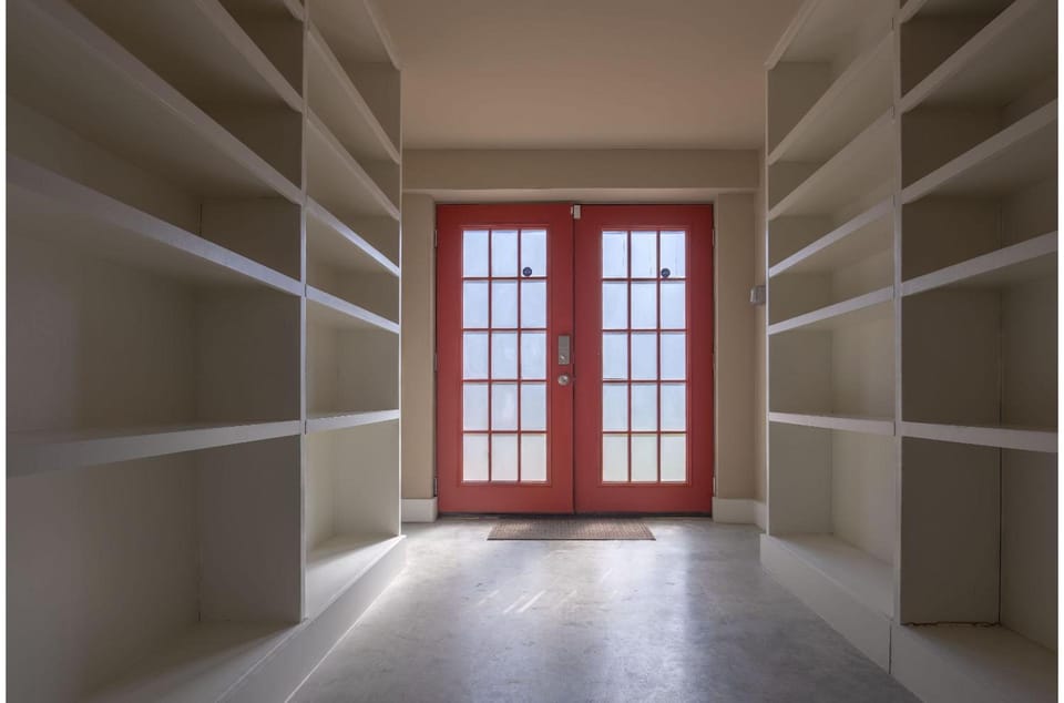 Gorgeous Guesthouse Near Amazing Downtown Hotel in San Antonio
