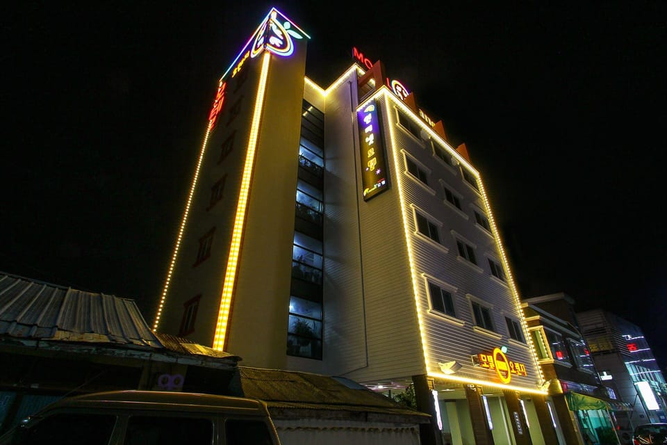 Yangyang Orange Motel in South Korea