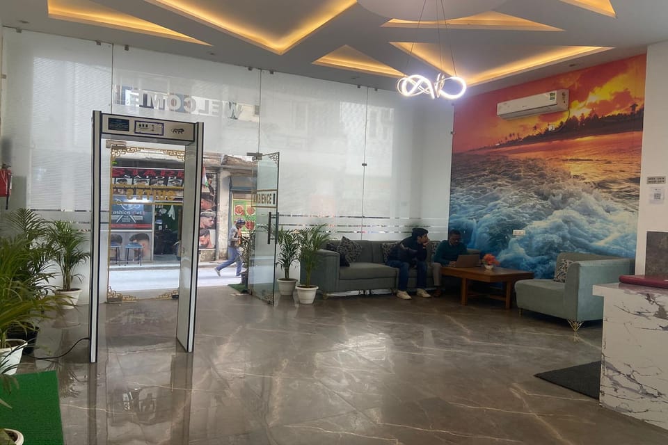 Hotel Ambience Plaza  Hotel in New Delhi