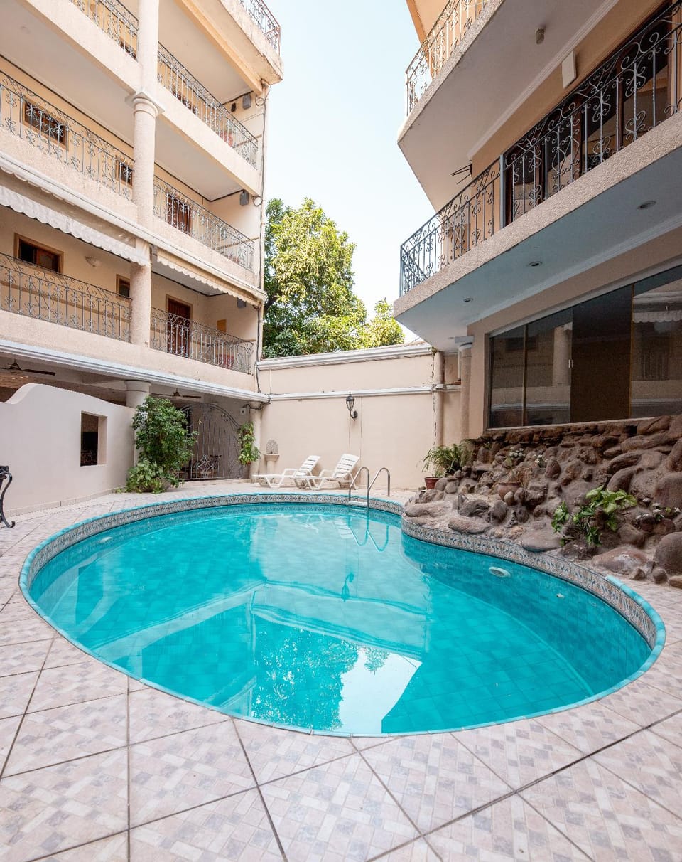 Swimming pool