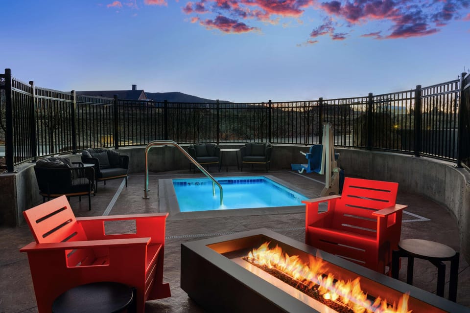 The Hoffmann Hotel Basalt Aspen, Tapestry Collection by Hilton Hotel in Basalt